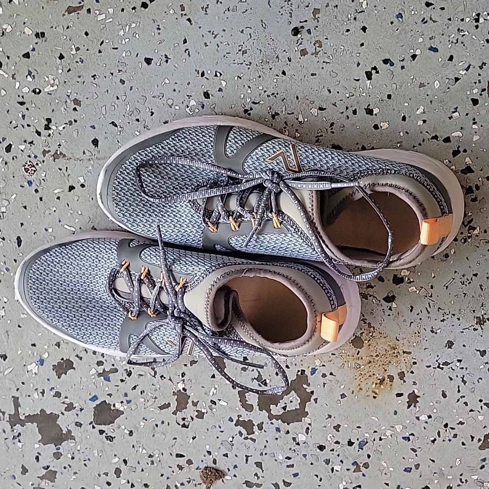Vionic shoes